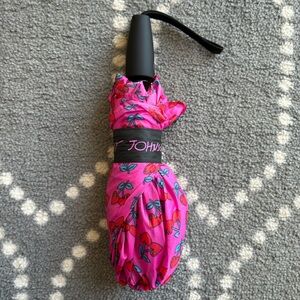 Betsey Johnson - Heart Cherry Pattern Pink Umbrella